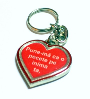 Breloc metalic. Cântarea cântărilor 8:6